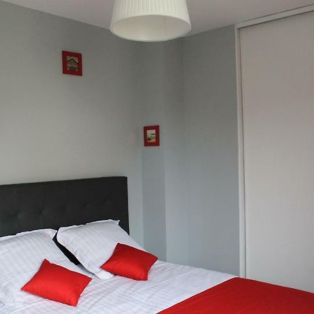 Ferienwohnung Le Petit Velotte - Un Cocon En Coeur De Ville Montbéliard Exterior foto