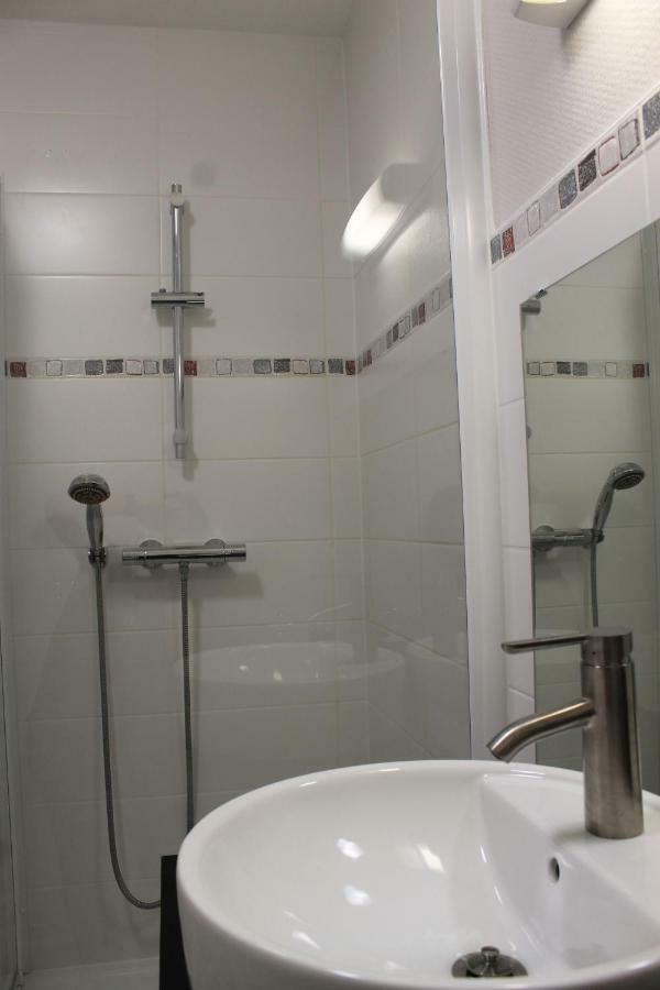 Ferienwohnung Le Petit Velotte - Un Cocon En Coeur De Ville Montbéliard Exterior foto