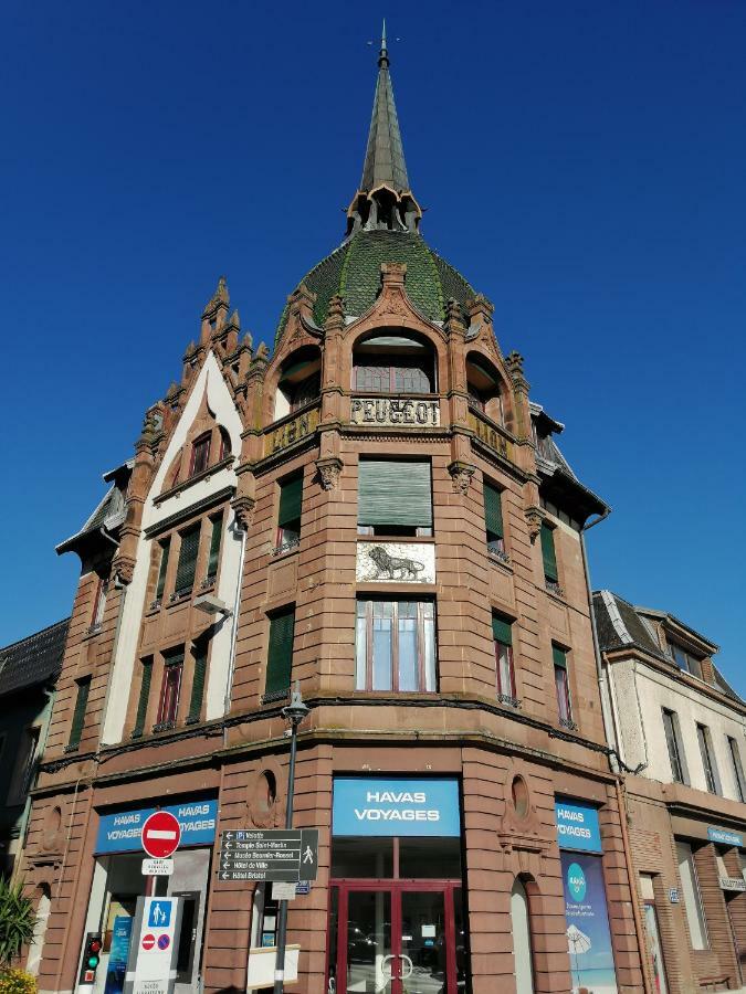 Ferienwohnung Le Petit Velotte - Un Cocon En Coeur De Ville Montbéliard Exterior foto